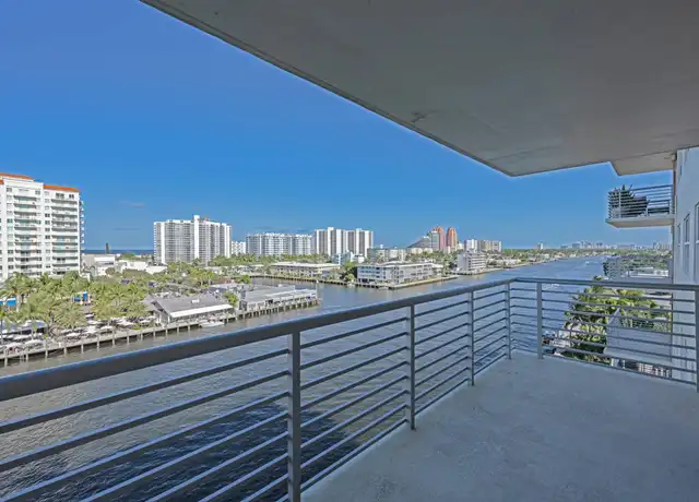 Property at 2900 NE 30th St Unit 9I, Fort Lauderdale, FL, 33306, 1 bed, 1 bath, [object Object]