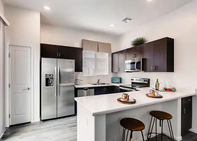 Property at Avilla Lehi Crossing - 3425 E Thomas Rd, Mesa, AZ, 85213, 1 bed, 1 bath, [object Object]