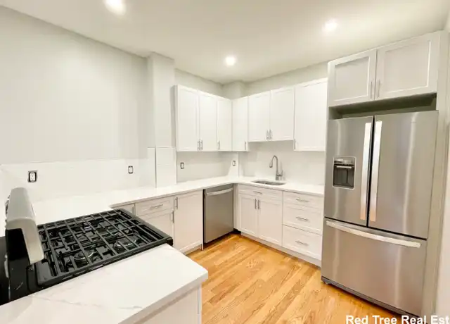 Property at 35 Newport St Unit 2, Boston, MA, 02125, 3 beds, 1 bath, [object Object]