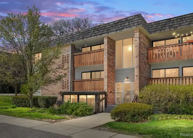 Property at 1235 S Maple Rd #201, Ann Arbor, MI, 48103, 2 beds, 2 baths, [object Object]
