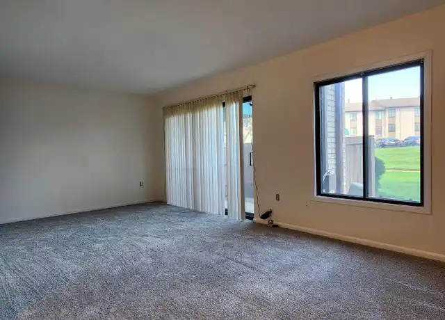 Property at 6996 Hanover Pkwy #200, Greenbelt, MD, 20770, 1 bed, 1 bath, [object Object]
