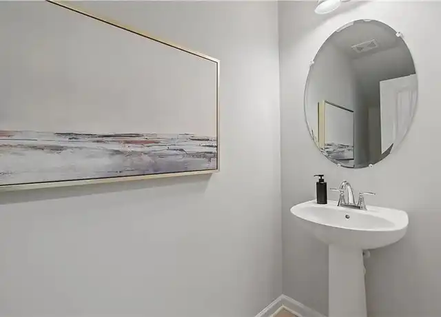 Property at 3200 E Lake Dr SE, Atlanta, GA, 30317, 1 bed, 1 bath, [object Object]