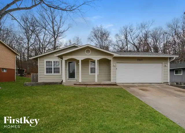 Property at 767 Crescent Woods Dr, Valley Park, MO, 63088, 3 beds, 2.5 baths, [object Object]