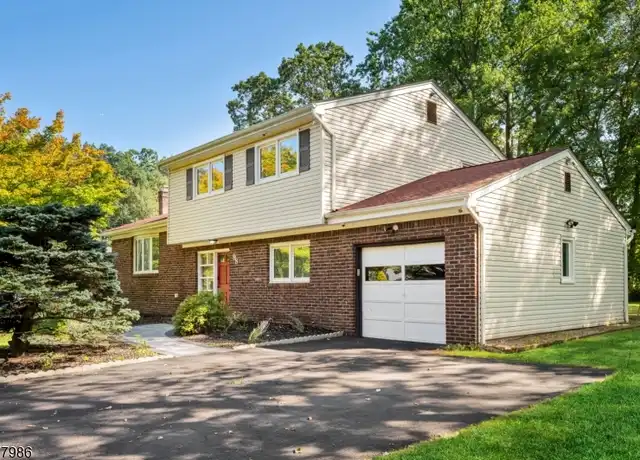 Property at 98 Konner Ave, Pine Brook, NJ, 07058, 4 beds, 2.5 baths, [object Object]