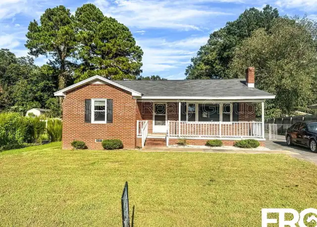 Property at 194 Belfast Ave, Goldsboro, NC, 27530, 2 beds, 2 baths, [object Object]