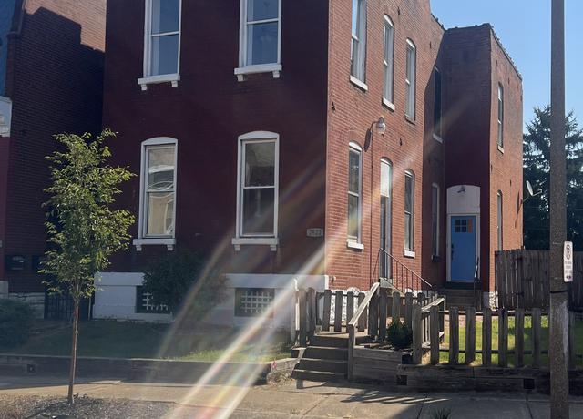 Photo of 2822 McNair Ave Unit 2F, St. Louis, MO 63118
