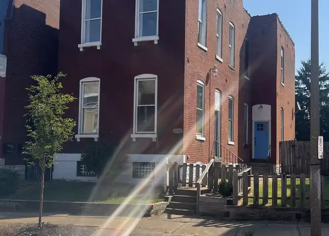 Property at 2822 McNair Ave Unit 2F, St. Louis, MO, 63118, 2 beds, 1 bath, [object Object]