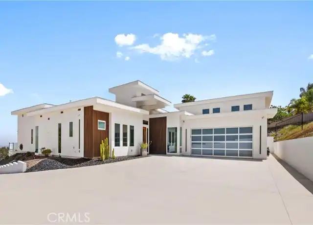 Property at 1270 W Chase Dr, Corona, CA, 92882, 4 beds, 5.5 baths, [object Object]
