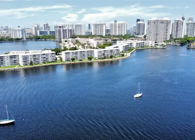 Property at 2903 Point East Dr Unit K611, Aventura, FL, 33160, 1 bed, 1 bath, [object Object]