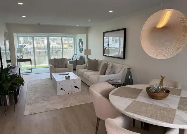 Property at 1550 Gulf Shore Blvd N Unit E5, Naples, FL, 34102, 1 bed, 1.5 baths, [object Object]