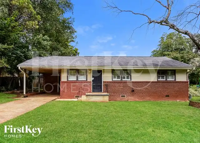 Property at 185 Long Dr SW, Marietta, GA, 30060, 3 beds, 2 baths, [object Object]