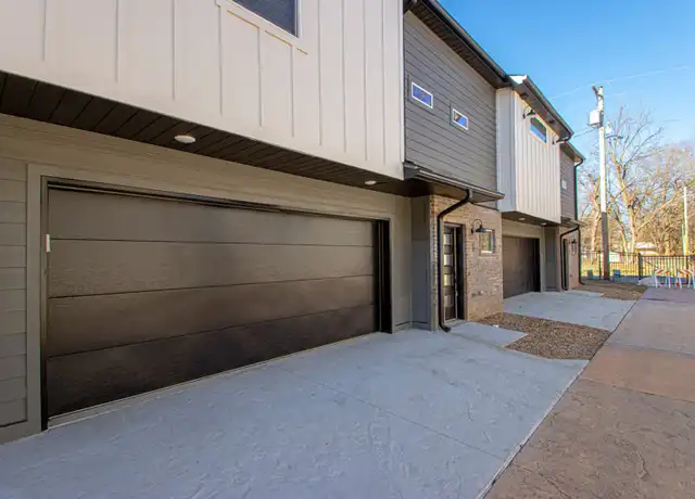 Property at 1300 W 4th St, North Little Rock, AR, 72114, 2 beds, 1 bath, [object Object]