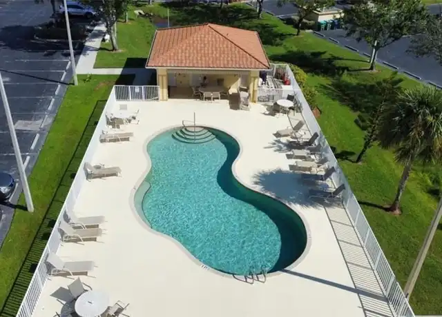 Property at 950 Hancock Creek South Blvd #325, Cape Coral, FL, 33909, 2 beds, 2 baths, [object Object]