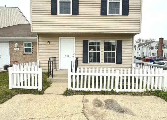 Property at 700 Wolftrap Ln, Virginia Beach, VA, 23462, 2 beds, 2.5 baths, [object Object]