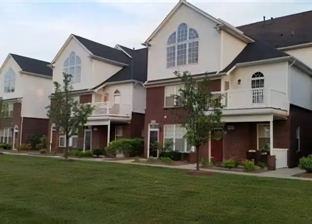 Property at 8483 Towne Center Cir Unit 1, Warren, MI, 48093, 3 beds, 3 baths, [object Object]