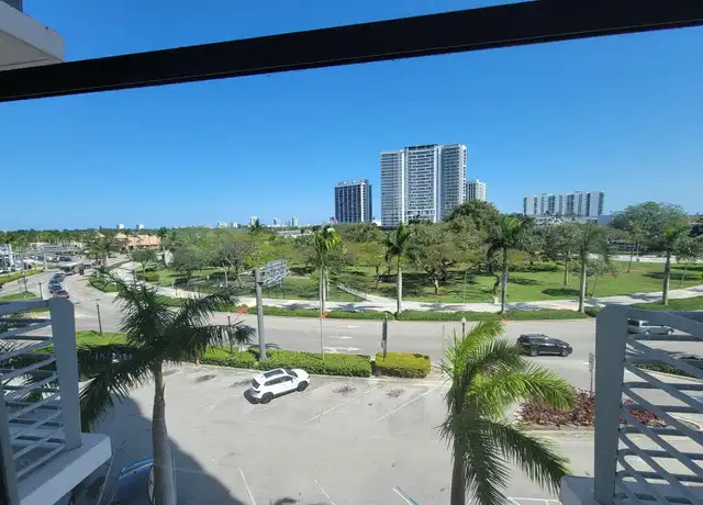 Property at 1830 Radius Dr #425, Hollywood, FL, 33020, 1 bed, 1 bath, [object Object]