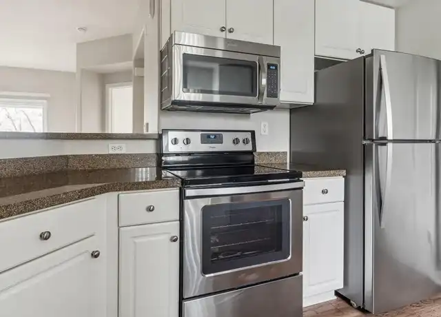 Property at Kensington Apartments - 1552 E Gate Way, Pleasanton, CA, 94566, 1 bed, 1 bath, [object Object]