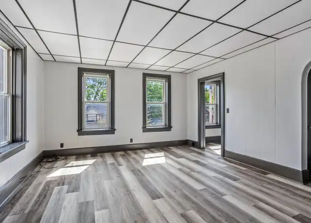 Property at 403 Isabella St, Neenah, WI, 54956, 2 beds, 1 bath, [object Object]