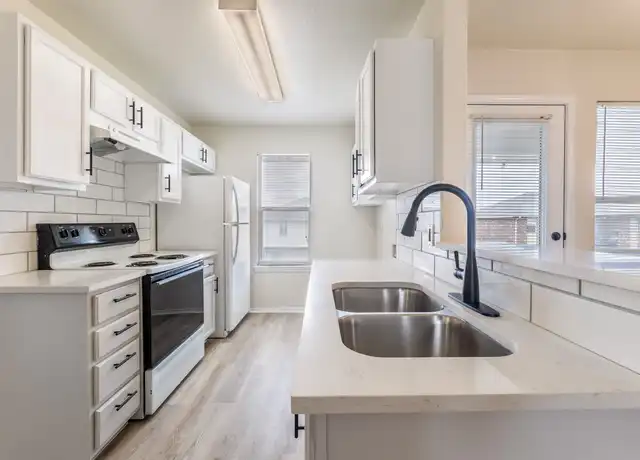 Property at 5810 Redstone Dr Unit B, Killeen, TX, 76543, 2 beds, 1 bath, [object Object]