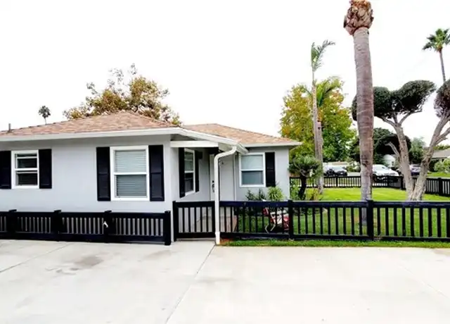 Property at 365 Walnut St, Costa Mesa, CA, 92627, 3 beds, 1 bath, [object Object]