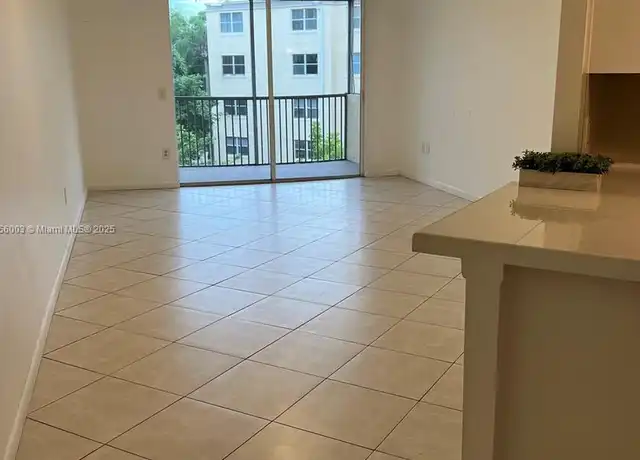 Property at 8353 Lake Dr #405, Doral, FL, 33166, 1 bed, 1 bath, [object Object]