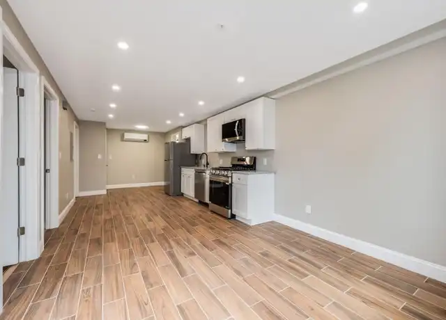 Property at 25 Buckley St, Quincy, MA, 02169, 3 beds, 1 bath, [object Object]