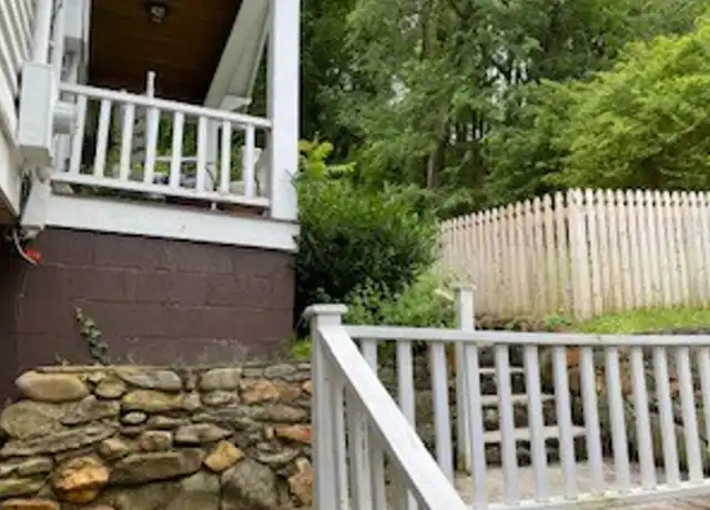 Property at 121 Jackson St, Sylva, NC, 28779, 2 beds, 1 bath, [object Object]