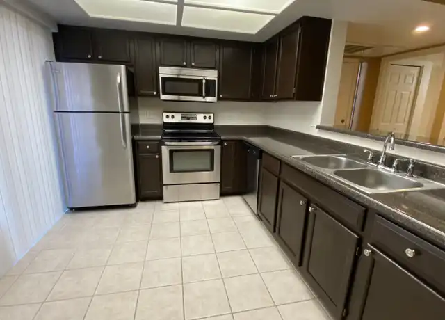 Property at 9460 E Mission Ln Unit 107, Scottsdale, AZ, 85258, 1 bed, 1 bath, [object Object]