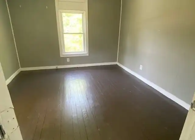 Property at 134 Law St, Woodruff, SC, 29388, 2 beds, 1 bath, [object Object]