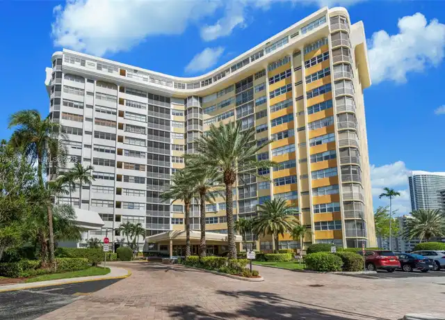Property at 100 Golden Isles Dr #414, Hallandale Beach, FL, 33009, 1 bed, 1.5 baths, [object Object]