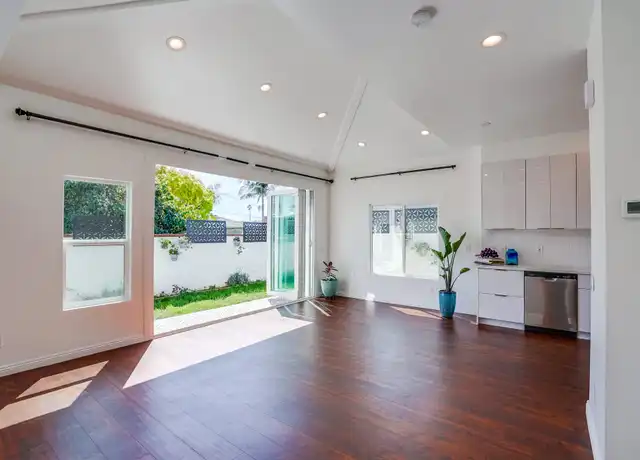 Property at 9427 S 4th Ave, Inglewood, CA, 90305, 3 beds, 2 baths, [object Object]