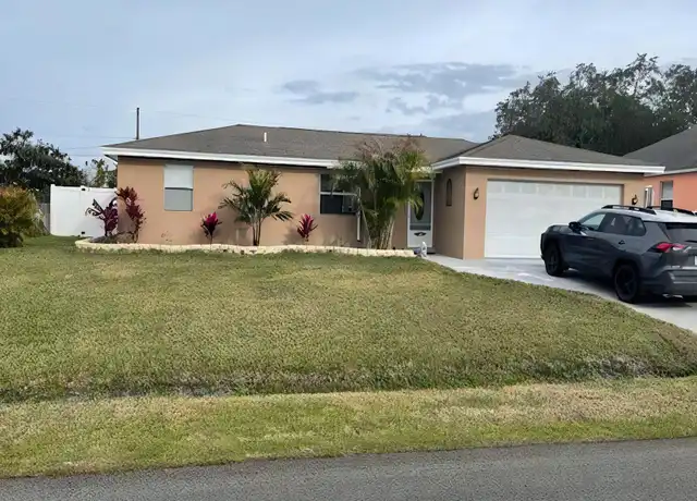 Property at 871 Hawaii Ave NW, Palm Bay, FL, 32907, 3 beds, 2 baths, [object Object]
