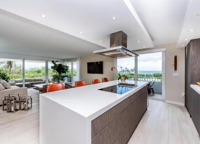 Property at 177 Ocean Lane Dr #308, Key Biscayne, FL, 33149, 2 beds, 2 baths, [object Object]
