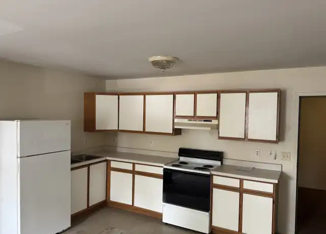 Property at 1130 Minns Dr Unit 7, Machesney Park, IL, 61115, 1 bed, 1 bath, [object Object]