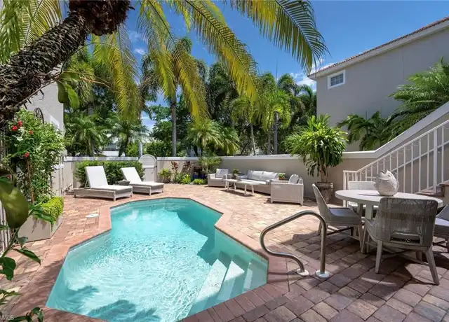 Property at 846 9th Ave S #104, Naples, FL, 34102, 3 beds, 2.5 baths, [object Object]