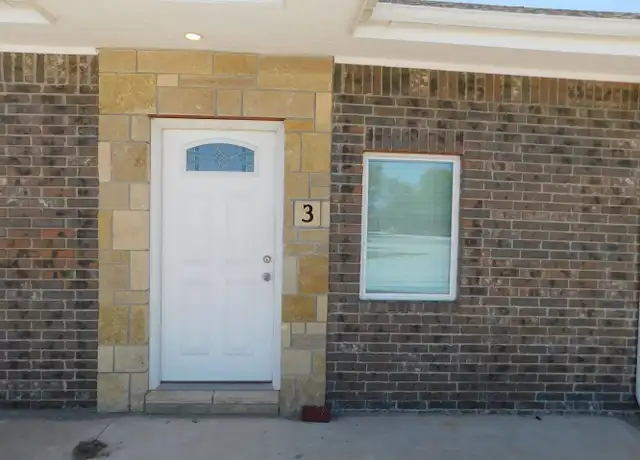 Property at 2049 SW 100th St #3, Augusta, KS, 67010, 1 bed, 1 bath, [object Object]
