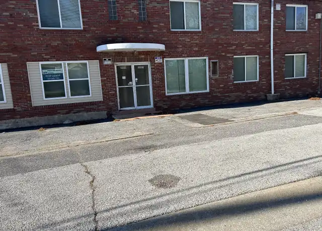 Property at 9901 Diamond Dr Unit 2, St. Louis, MO, 63137, 1 bed, 1 bath, [object Object]