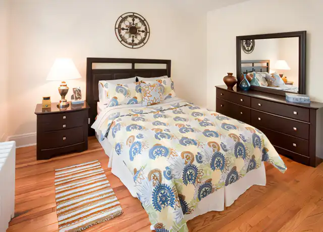 Property at 86 Saint Paul St Unit 3, Brookline, MA, 02446, 2 beds, 1 bath, [object Object]