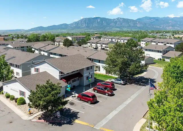 Property at Summit Creek - 1960 S Chelton Rd, Colorado Springs, CO, 80916, 0-2 beds, 1 bath, [object Object]