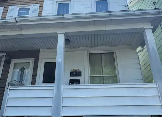 Property at 421 N Elizabeth St, Tamaqua, PA, 18252, 4 beds, 1.5 baths, [object Object]