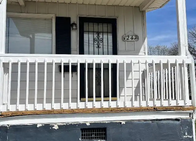 Property at 1247 Virginia Ave, Bristol, TN, 37620, 2 beds, 1 bath, [object Object]
