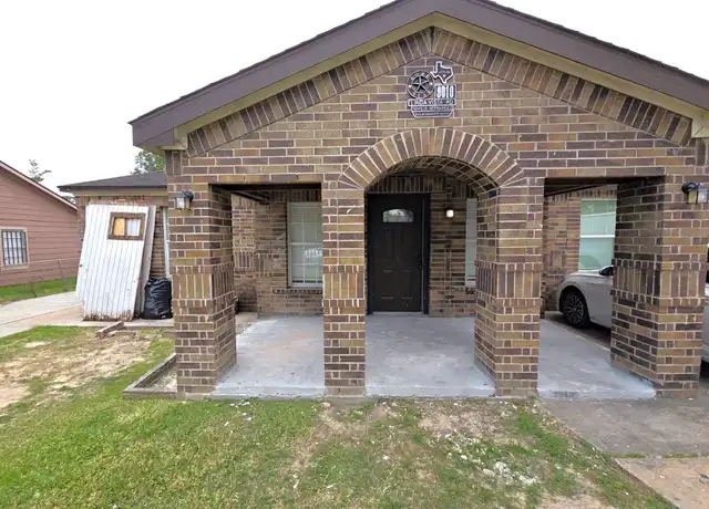 Property at 9010 Linda Vista Rd Unit A, Houston, TX, 77078, 3 beds, 2 baths, [object Object]