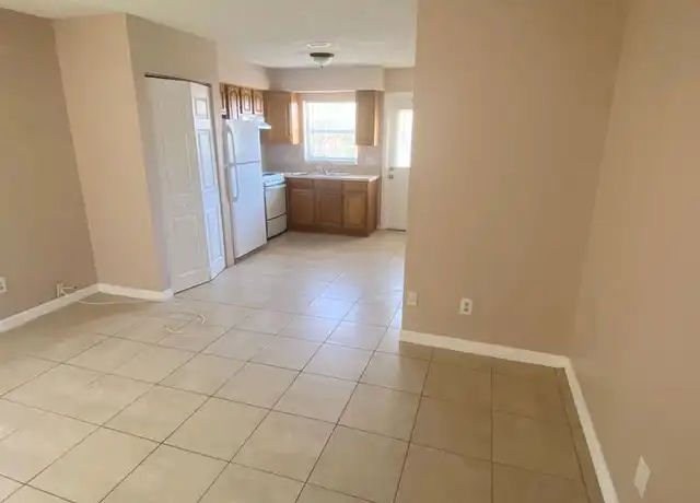Property at 5004 La Salle St Unit C, Fort Pierce, FL, 34951, 2 beds, 1 bath, [object Object]