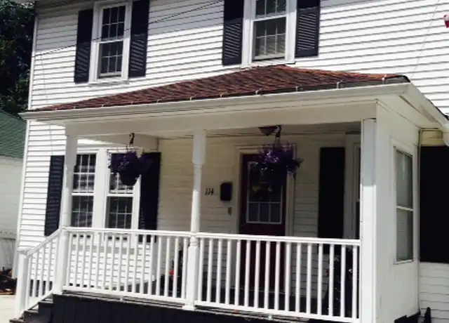 Property at 114 Bernet Way, Franklin, PA, 16323, 2 beds, 1 bath, [object Object]