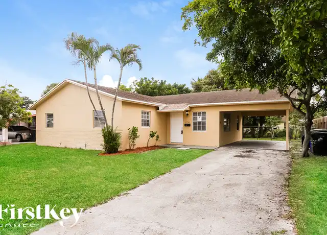 Property at 2740 SW 7th St, Fort Lauderdale, FL, 33312, 4 beds, 2 baths, [object Object]
