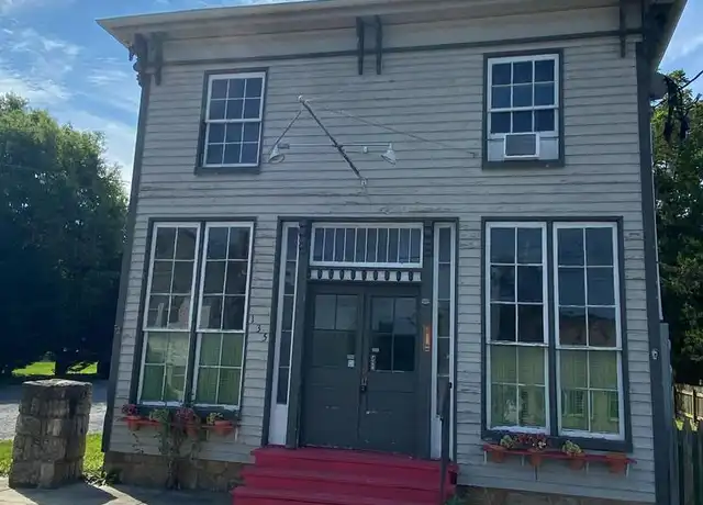 Property at 135 W Main St Unit 2, Wardensville, WV, 26851, 1 bed, 1 bath, [object Object]