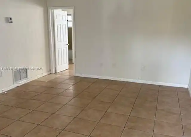 Property at 1515 NE 125th Ter #209, North Miami, FL, 33161, 1 bed, 1 bath, [object Object]