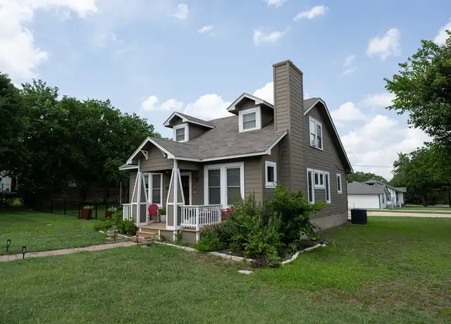 Property at 610 E Pfluger St, Pflugerville, TX, 78660, 4 beds, 2.5 baths, [object Object]