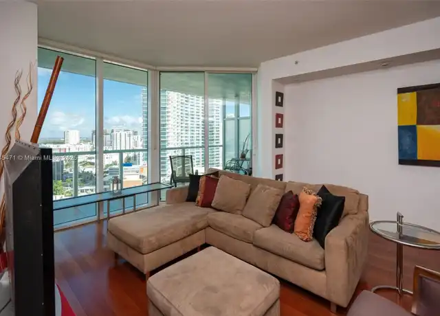 Property at 1900 N Bayshore Dr #2116, Miami, FL, 33132, 1 bed, 1.5 baths, [object Object]
