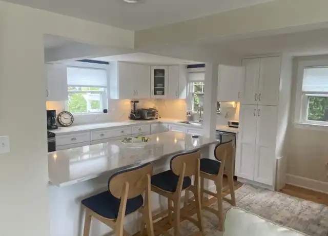 Property at 305 3rd Ave Unit WINTER, Avon-By-The-Sea, NJ, 07717, 4 beds, 1.5 baths, [object Object]